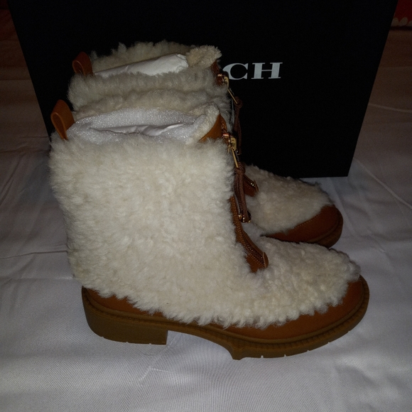 Coach Leona Shearling Boot - Picture 2 of 13